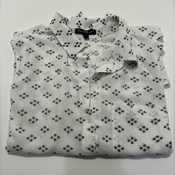 Velvet & heart sleeveless shirt - Picture 3 of 4